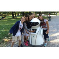 幼兒園服務機器人 克路德機器人